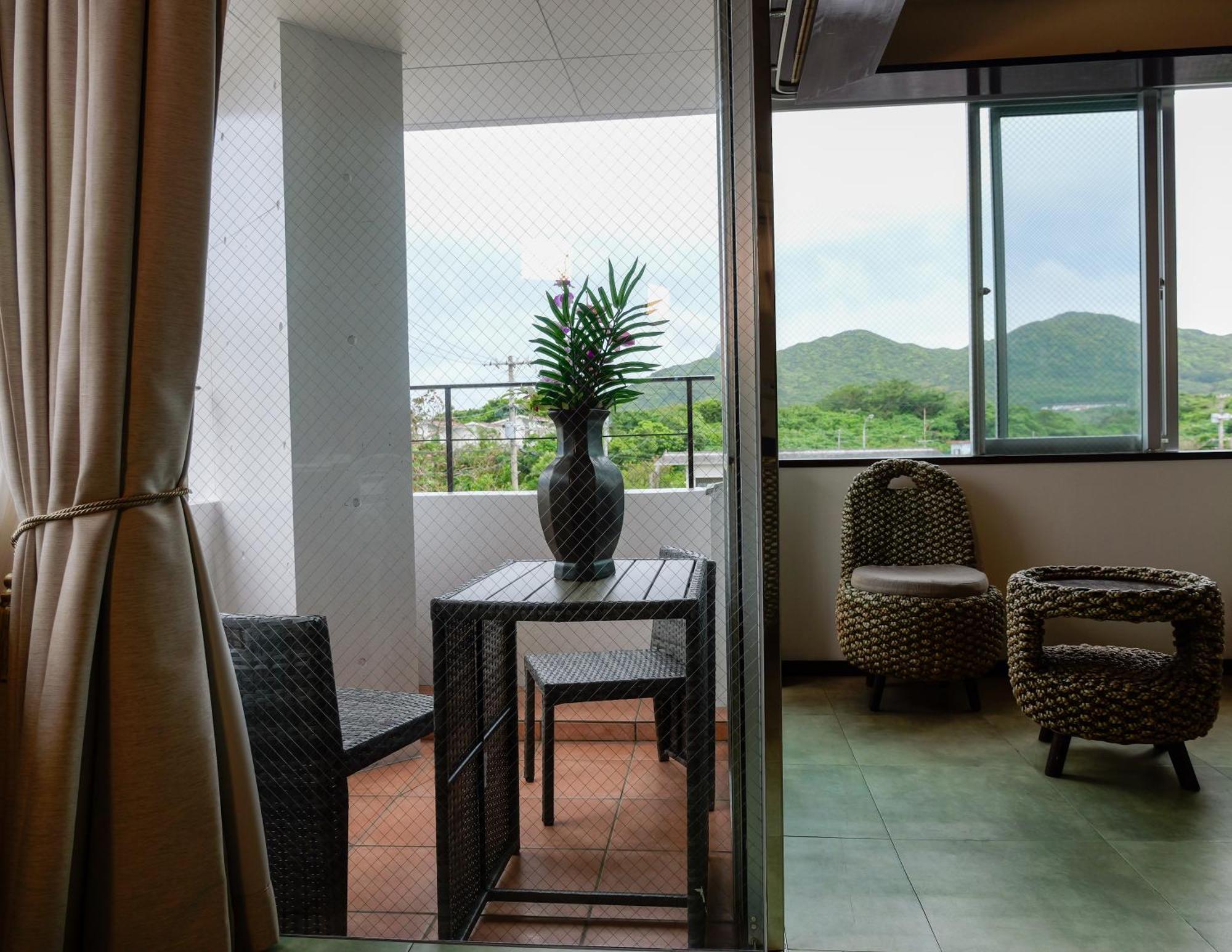 Alaise De Bale Ishigaki Hotel Ishigaki  Buitenkant foto